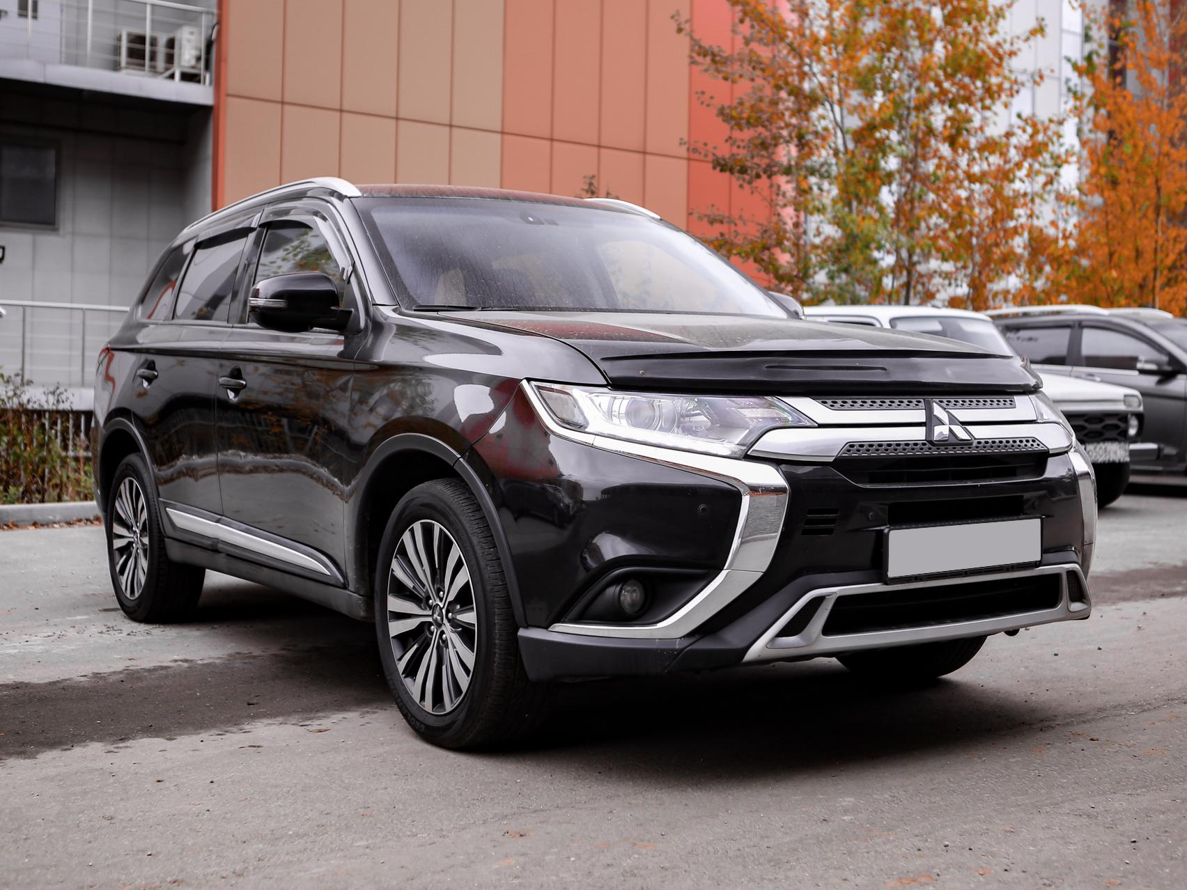 Купить Outlander с пробегом