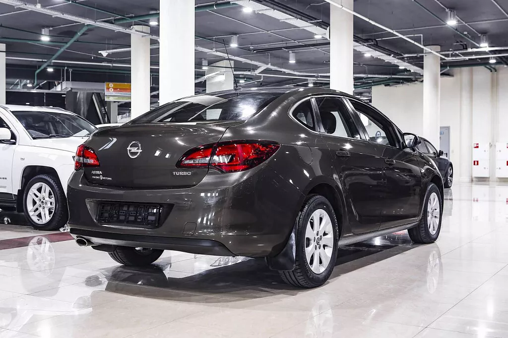 Купить Astra с пробегом