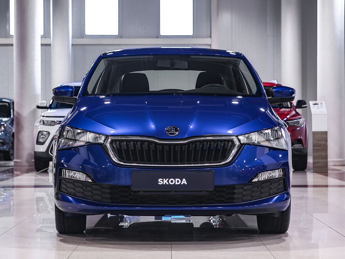 Купить Rapid с пробегом