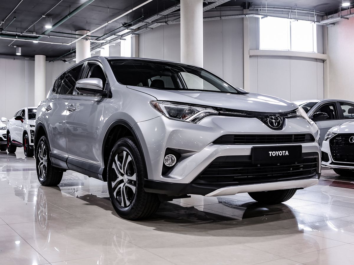 Купить RAV4 с пробегом